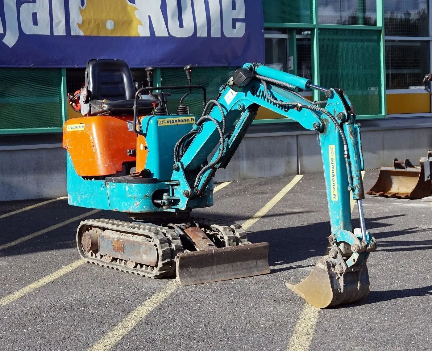 Sunward machine at work (representative photograph)