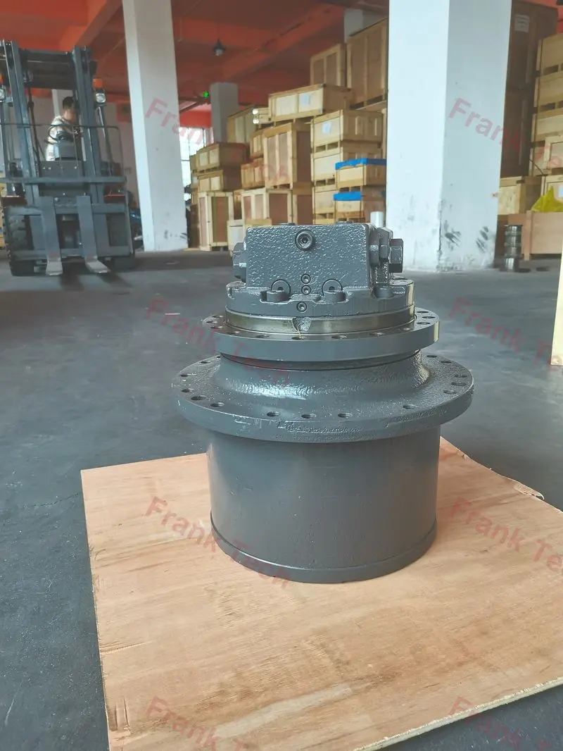 Travel device with reduction gear